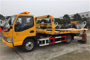 平鲁哪里有拖车服务